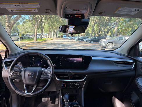 Used 2025 Buick Encore GX Preferred image 27