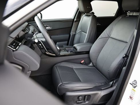 New 2026 Land Rover Range Rover Velar Dynamic SE image 26