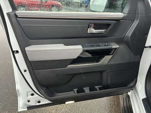 Used 2025 Toyota Sequoia Limited image 23