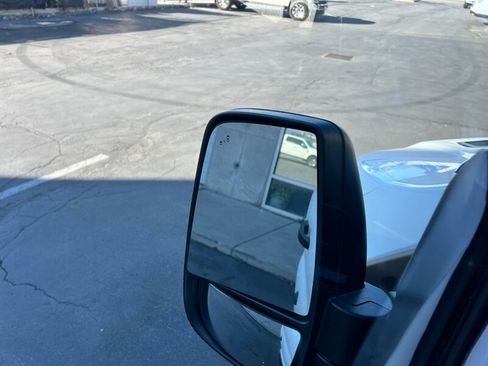 Used 2024 Ford Transit 350 XLT image 22