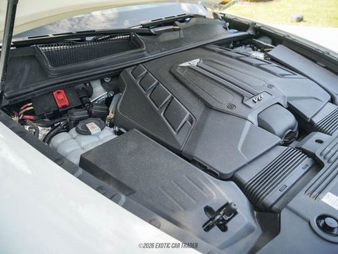 Used 2021 Bentley Bentayga image 16