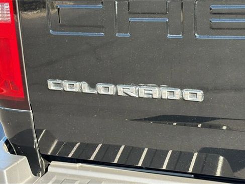 Used 2021 Chevrolet Colorado LT w/ Safety Package image 13