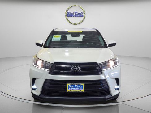 Used 2019 Toyota Highlander SE AWD/4WD image 8