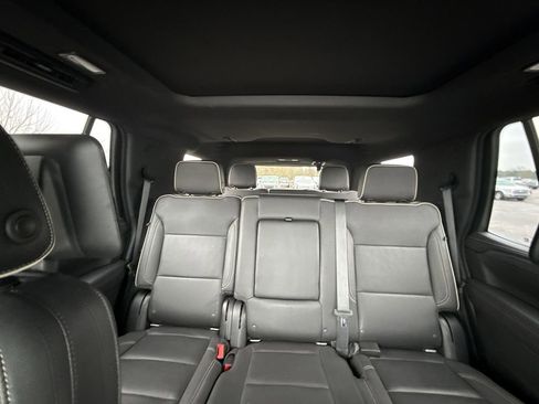 Certified 2021 GMC Yukon SLT w/ SLT Premium Package image 28