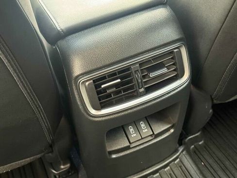 Used 2022 Honda CR-V Touring image 15