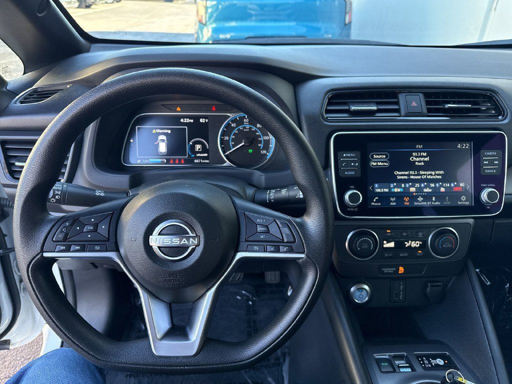 Used 2025 Nissan Leaf S FWD image 22