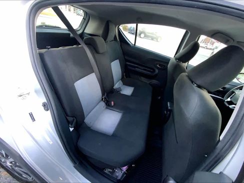 Used 2019 Toyota Prius C image 18