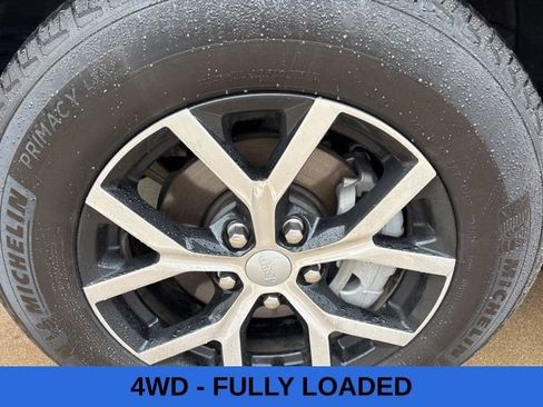 Used 2025 Jeep Grand Cherokee Limited w/ Trailer Tow Package AWD/4WD image 7