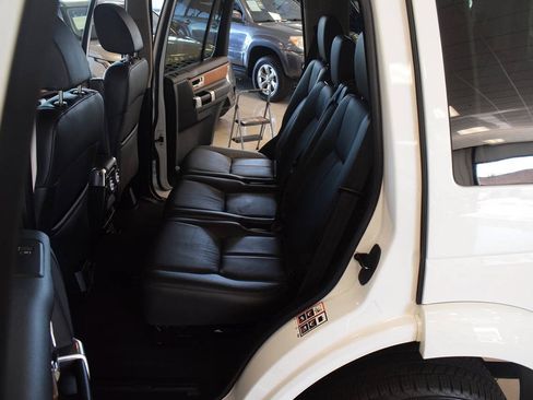 Used 2012 Land Rover LR4 HSE LUX AWD/4WD image 37