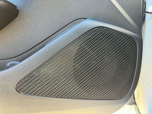 Used 2021 Toyota Corolla LE FWD image 13