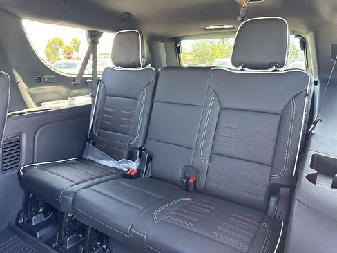 New 2026 GMC Yukon XL AT4 Ultimate w/ LPO, Floor Liner Package AWD/4WD image 25