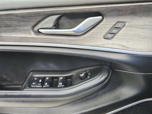 Used 2021 Jeep Grand Cherokee L Limited w/ Trailer Tow Group (B) image 32