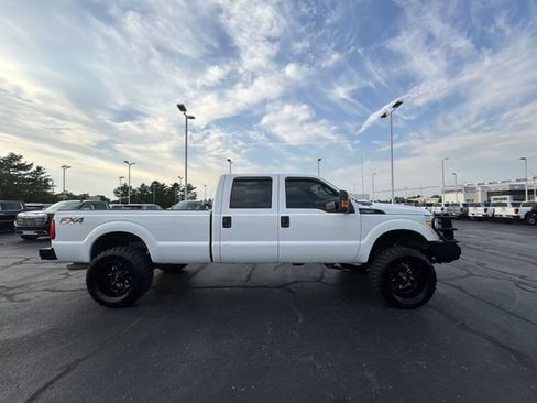 Used 2016 Ford F250 XL w/ Power Equipment Group AWD/4WD image 6