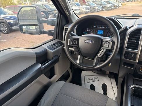 Used 2018 Ford F250 XL w/ Power Equipment Group AWD/4WD image 20