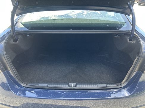 Used 2024 Subaru Legacy Limited AWD/4WD image 17