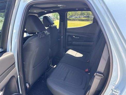 Used 2024 Hyundai Santa Cruz SEL w/ Activity Package FWD image 13