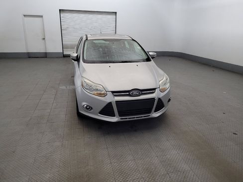 Used 2014 Ford Focus SE w/ Equipment Group 201A FWD image 14