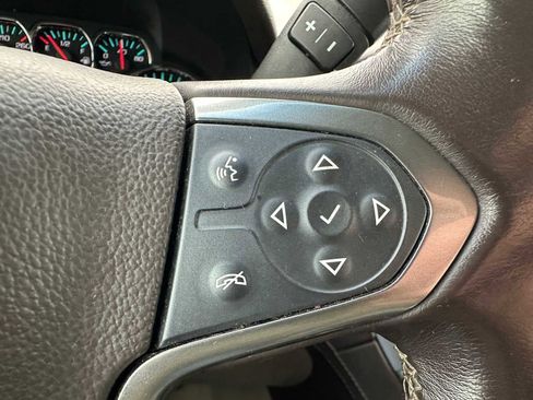 Used 2020 Chevrolet Tahoe LT image 32