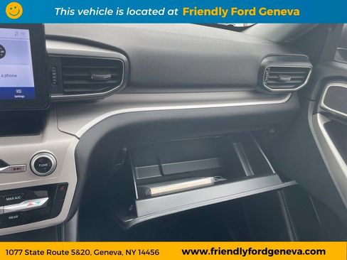 Used 2023 Ford Explorer XLT w/ Equipment Group 202A AWD/4WD image 26
