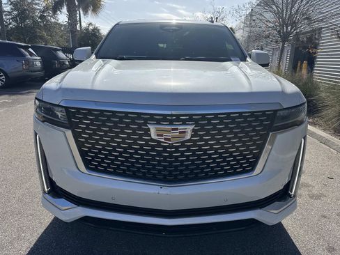 Used 2021 Cadillac Escalade ESV Premium Luxury w/ Driver Assist Tech Package image 8