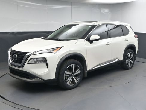 Used 2021 Nissan Rogue SL AWD/4WD image 3