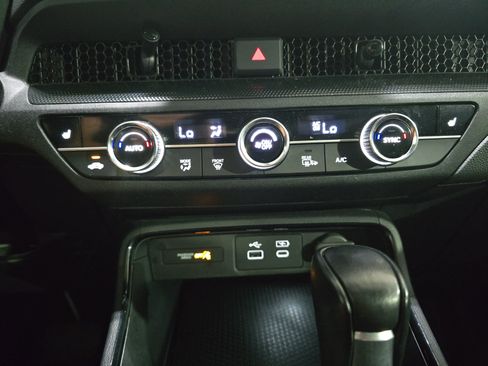 Used 2024 Honda CR-V Sport image 21