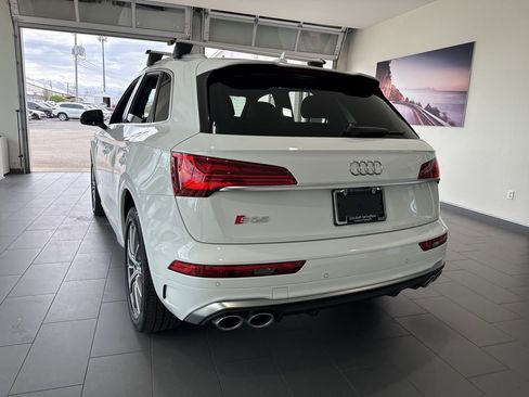 Used 2024 Audi SQ5 Premium image 6