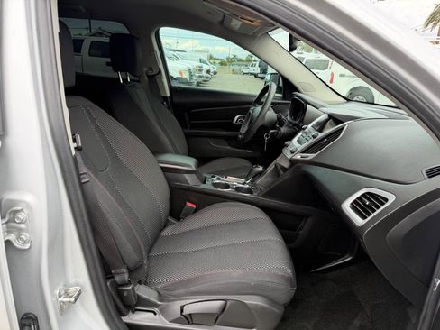 Used 2017 GMC Terrain SLE FWD image 20