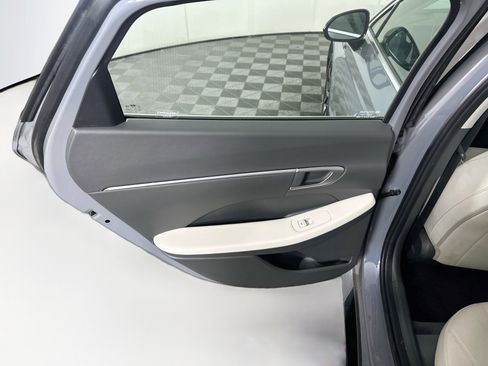 Used 2024 Hyundai Sonata SEL FWD image 25