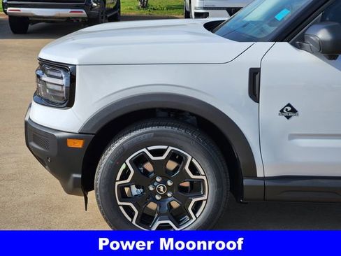 New 2025 Ford Bronco Sport Outer Banks w/ Outer Banks Tech Package+ image 9