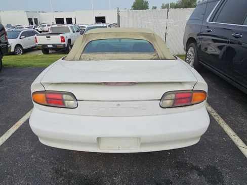 Used 1997 Chevrolet Camaro LT w/ Preferred Equipment Group 2 RWD image 7