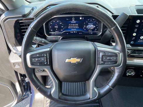 Used 2022 Chevrolet Silverado 1500 LT image 14