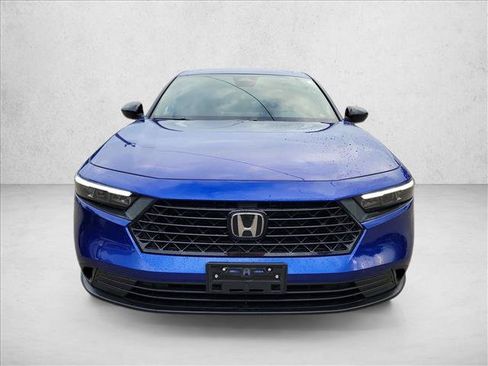 Used 2024 Honda Accord Sport image 2