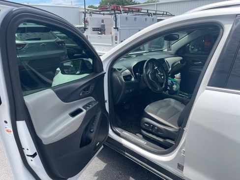 Used 2018 Chevrolet Equinox Premier AWD/4WD image 8