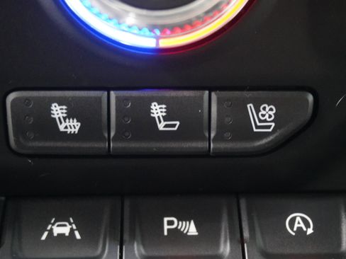 Used 2021 GMC Sierra 1500 SLT w/ SLT Premium Plus Package image 23