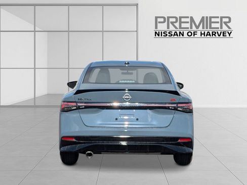 New 2026 Nissan Sentra SR w/ Floor Mat Package FWD image 4