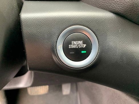 Certified 2023 GMC Terrain SLE w/ Driver Convenience Package AWD/4WD image 23