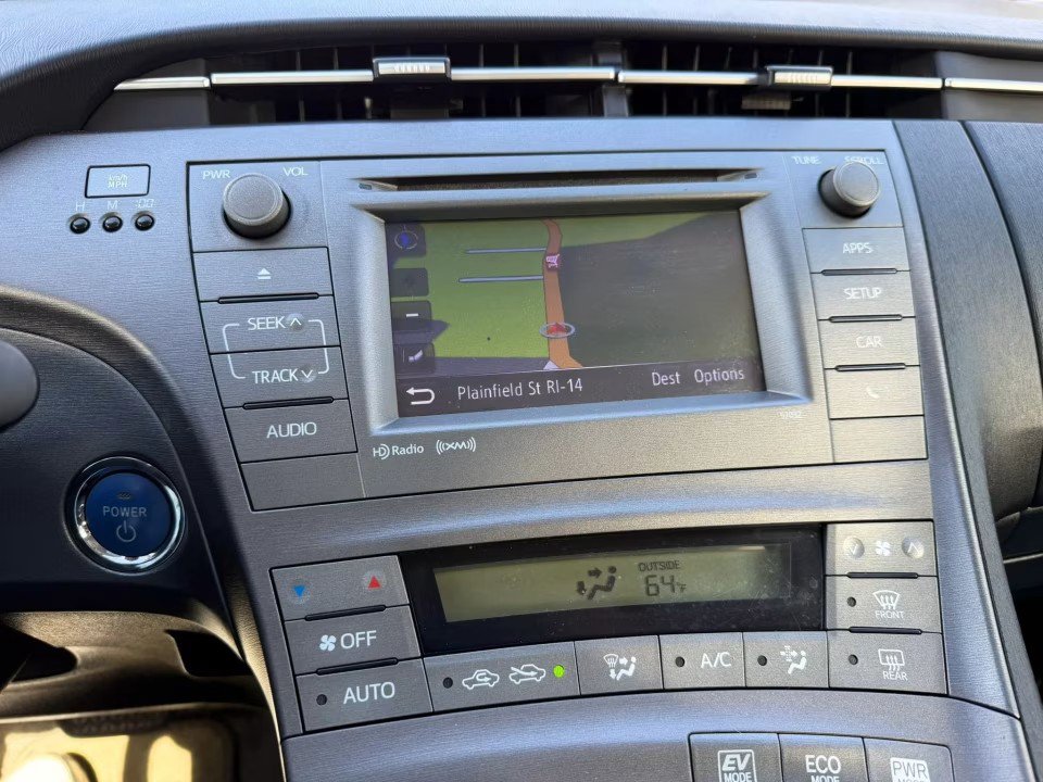 Used 2012 Toyota Prius Three FWD image 23