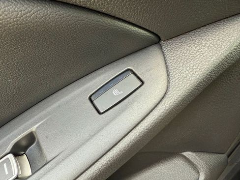 Used 2018 Honda Accord Touring image 22