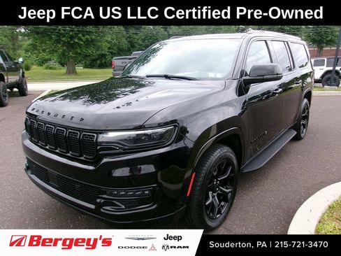 Certified 2024 Jeep Wagoneer L Series II AWD/4WD image 1