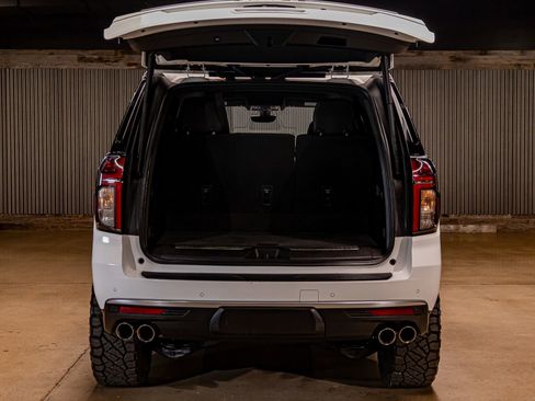 Used 2021 Chevrolet Tahoe High Country image 9