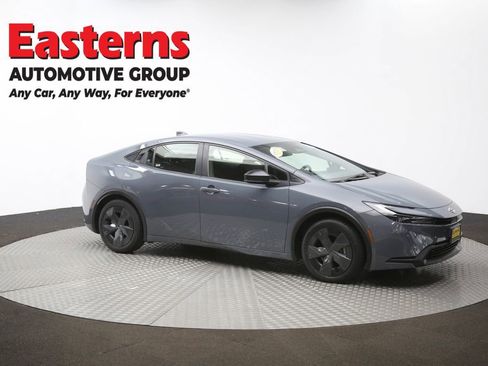 Used 2024 Toyota Prius LE image 44