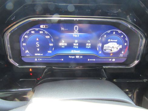 Used 2025 Chevrolet Silverado 1500 LTZ w/ LTZ Premium Package AWD/4WD image 25
