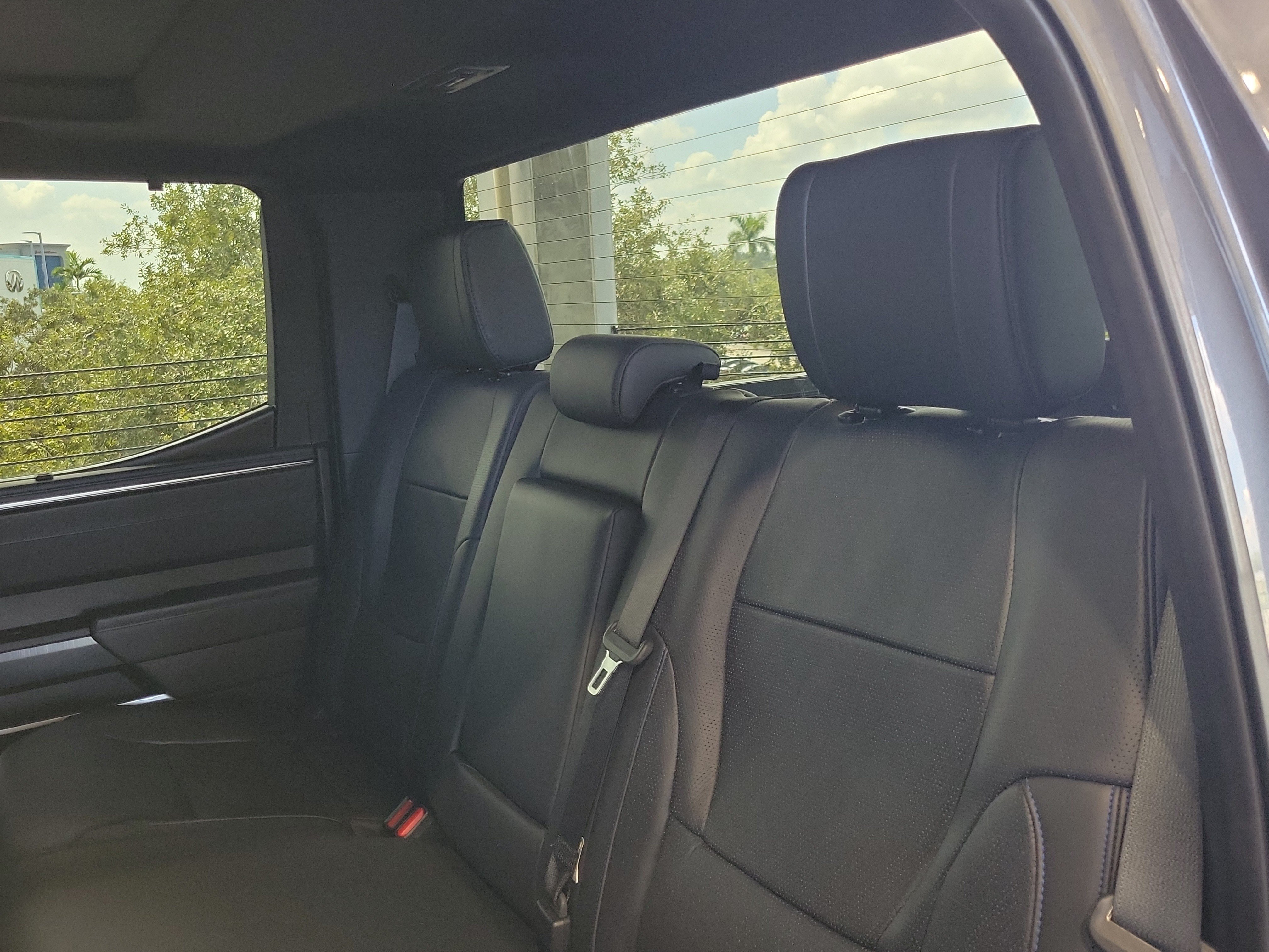 Used 2025 Toyota Tundra Platinum AWD/4WD image 8
