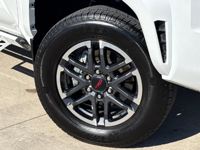 Used 2024 Toyota Tacoma TRD Off-Road w/ TRD Off Road Upgrade Package AWD/4WD image 2