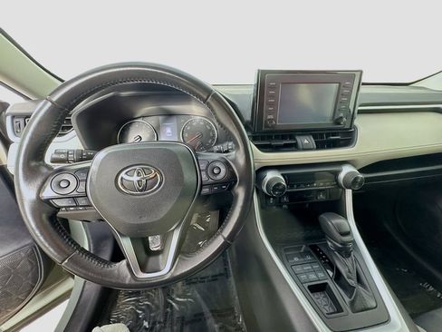 Used 2019 Toyota RAV4 XLE w/ Convenience Package AWD/4WD image 13