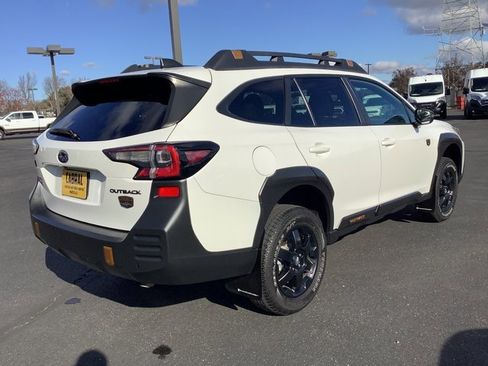 Used 2022 Subaru Outback Wilderness image 31