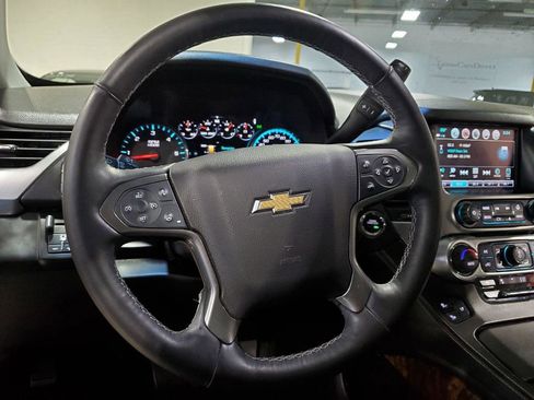 Used 2017 Chevrolet Suburban Premier image 37