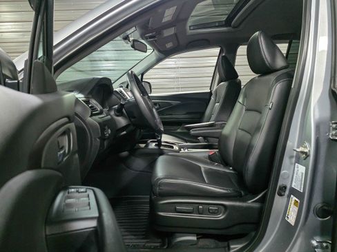 Used 2019 Honda Ridgeline RTL image 18