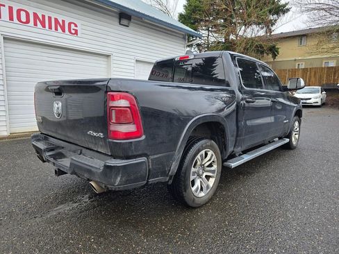 Used 2023 RAM 1500 Limited w/ Trailer Tow Group image 3